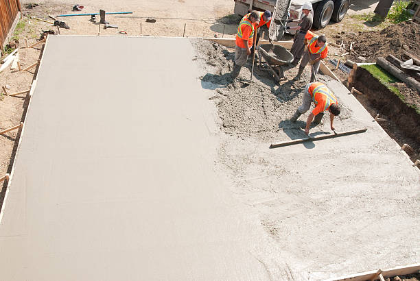 Best Driveways & Floors  in Lonsdale, MN