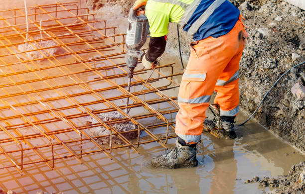 Best Concrete Driveway Installation  in Lonsdale, MN